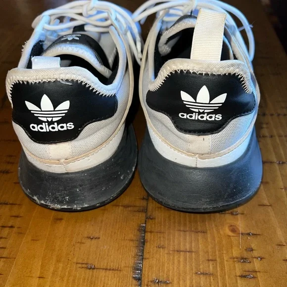 Adidas Grey Sneakers - Picture 4 of 5
